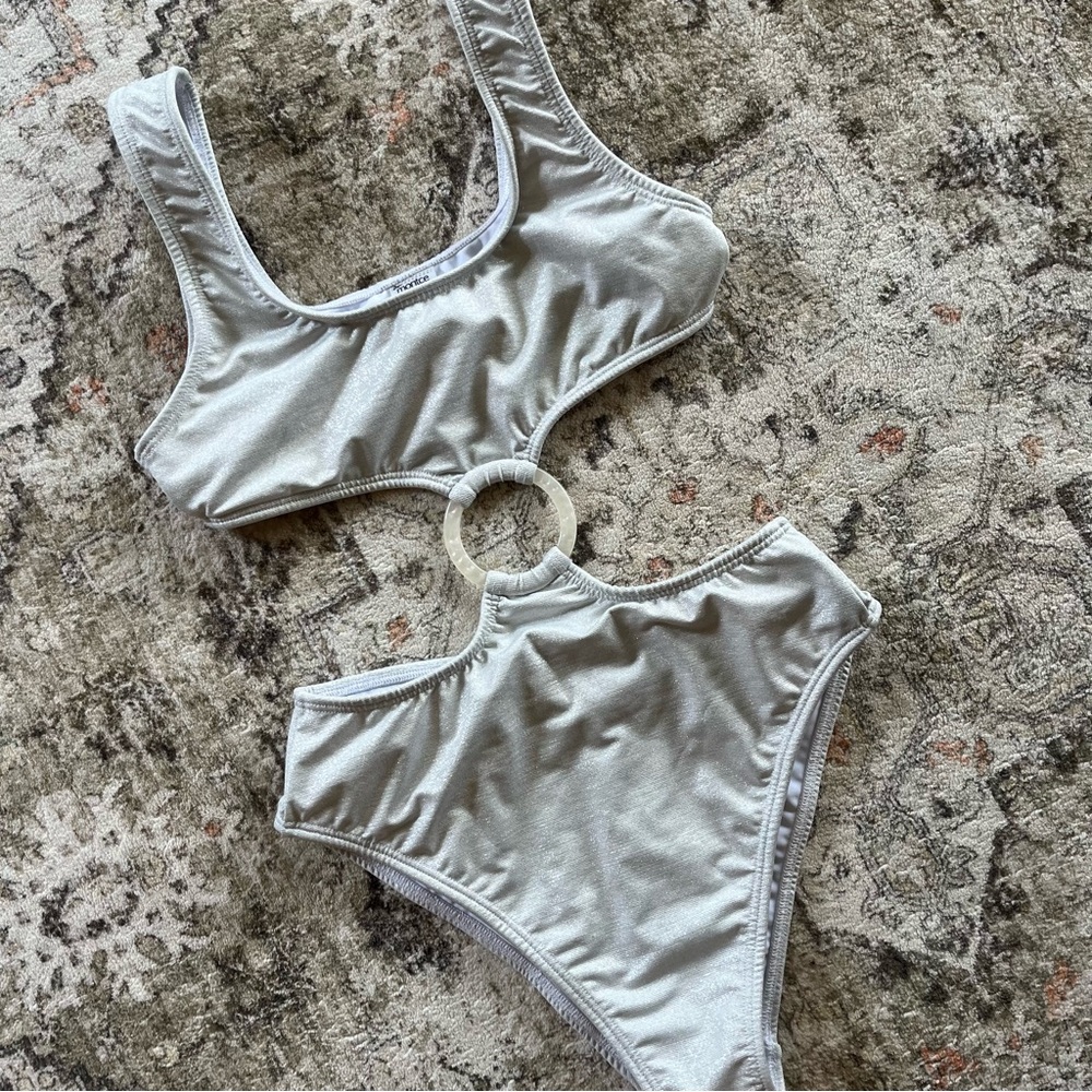 Montce Pearl Ky One Piece